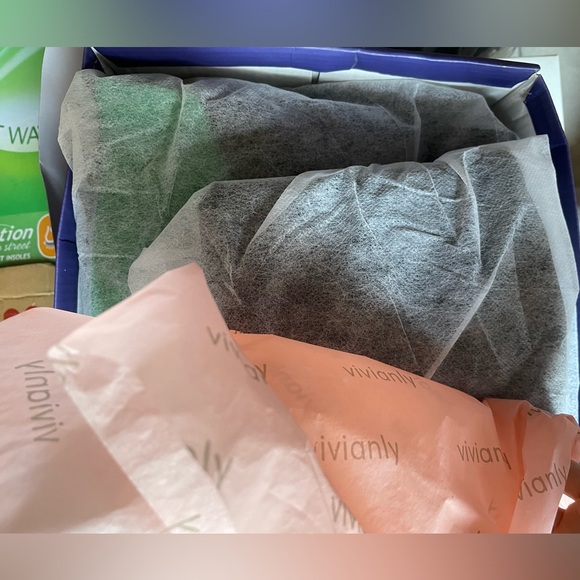 CLEARENCE - Picture 4 of 8